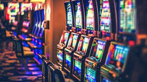 Tampilan aplikasi rajaxslot dengan fitur navigasi responsif dan keamanan data